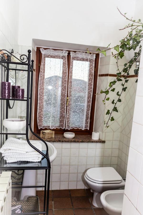 ホテル La Casa Di Benvenuto モンテッキオ エクステリア 写真